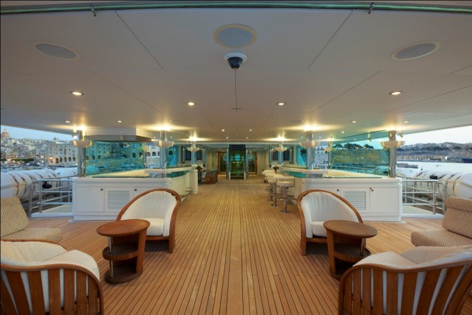 Superyacht PEGASUS V (ex PRINCESS MARIANA) -  Deck